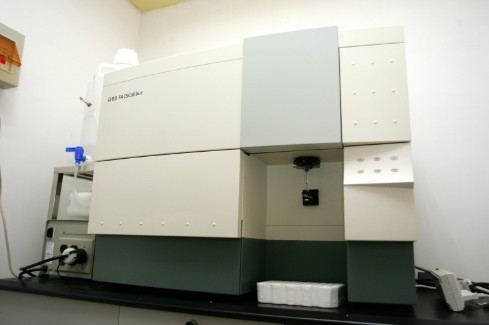 �F(xi��n)؛����(y��ng)BD FACSCalibur��ʽ�����x